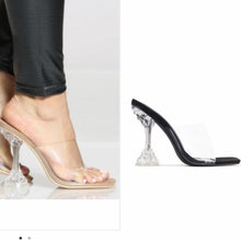 Load image into Gallery viewer, Cash me out heels